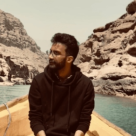 مشاور مدیکال امیرمهدی ساعدی