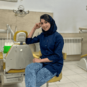 مشاور مدیکال نگین خراسانی زاده دندانپزشک